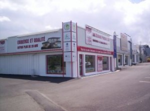 253438 181066998617850 156839441040606 488358 1661855 n 300x222 LANNION